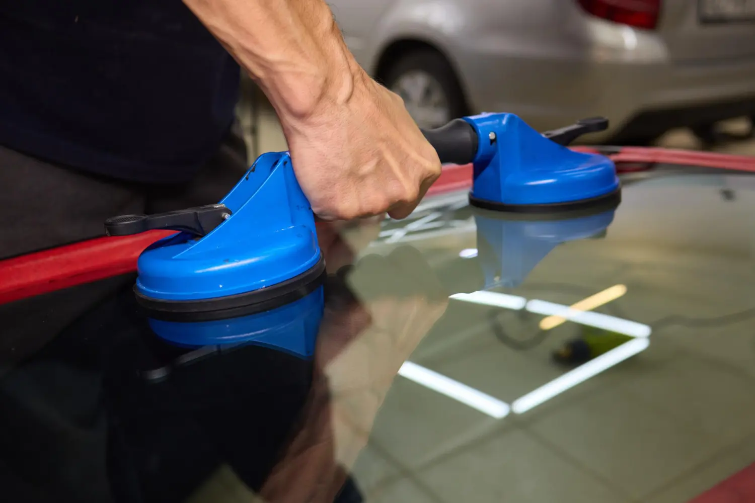 Auto glass service
